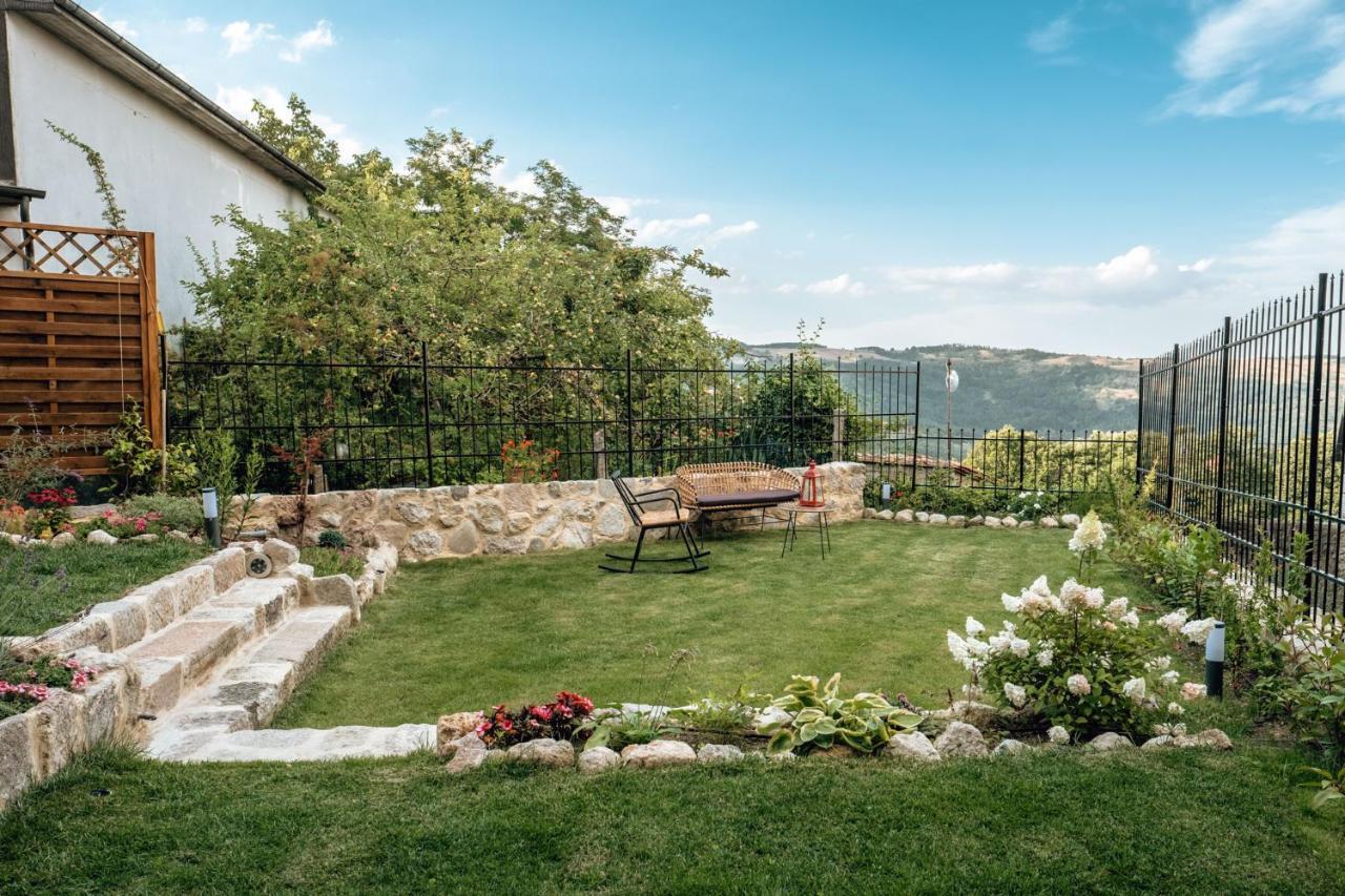 B&B Gli Archi Abbadia San Salvator Luaran gambar